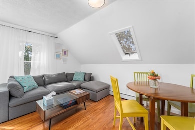 183 Wood St unit 3, Bristol, RI 02809 - photo 6