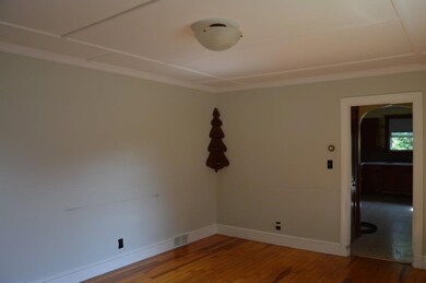 6Livingroom