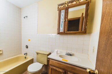 25 Scenic Freehold-14