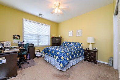 217 Mill Pond Way unit 217, Eatontown, NJ 07724 - photo 4
