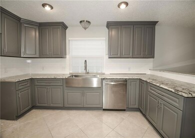 1009 Charlie Dr, Slidell, LA 70461 - photo 5