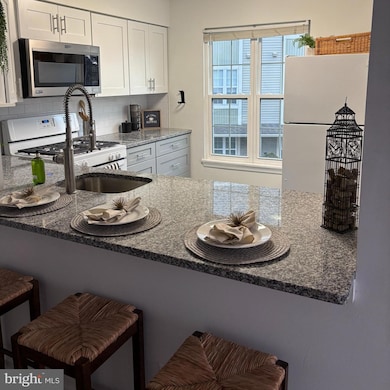 4204B Fenwick Ln unit 4204B, Mount Laurel, NJ 08054 - photo 4