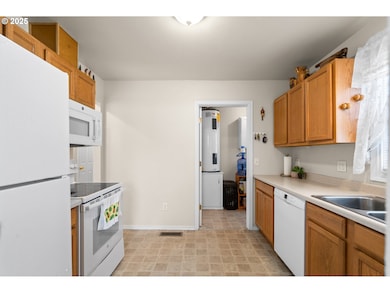 775 Diagonal Blvd, Hermiston, OR 97838 - photo 6