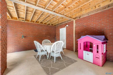 841 Natchez Trace NW, Arab, AL 35016 - photo 7