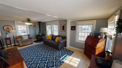 239 King St, Boscawen, NH 03303 - photo 4