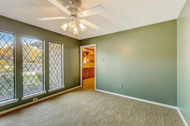 2233 Farrington Ln, Hurst, TX 76054 - photo 6