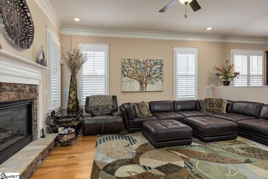 300 N Kensington Rd, Greenville, SC 29617 - photo 3