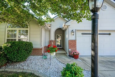 12675 Adirondack Ct, Fishers, IN 46037 - photo 3