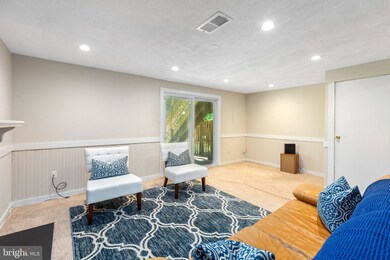 15009 Oak Crest Ct, Dumfries, VA 22025 - photo 7