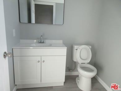 1246 W 144th St unit 5, Gardena, CA 90247 - photo 5