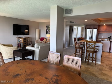 2305 Gulf Shore Blvd N unit 313, Naples, FL 34103 - photo 6