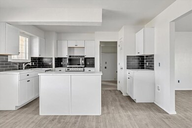 125 Meadows Ln, Shawnee, OK 74804 - photo 3