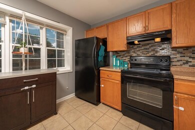 59 Linden St unit 1315, Taunton, MA 02780 - photo 3