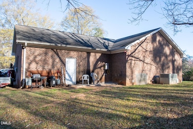 2961 Wormranch Rd, Haw River, NC 27258 - photo 4