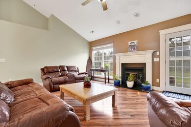 114EmeraldRidgeDrive-07