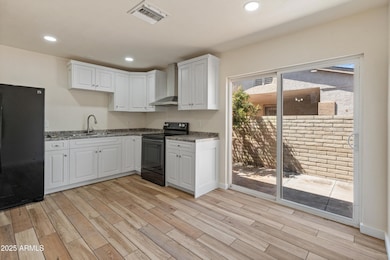 422 E Hampton Ave-7