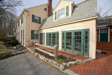 293 Rockland St, Portsmouth, NH 03801 - photo 5