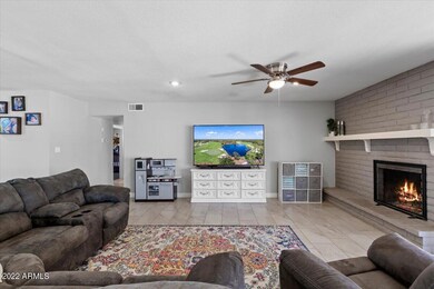 05-Living Room