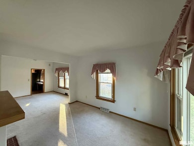 1849 44th St, Rock Island, IL 61201 - photo 6