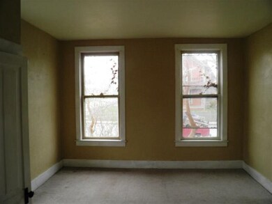 1128 Bridge Ave, Davenport, IA 52803 - photo 4