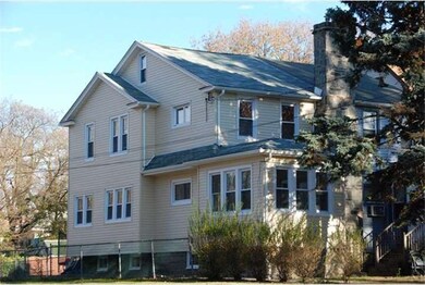 215 W Ashland Ave, Glenolden, PA 19036 - photo 2