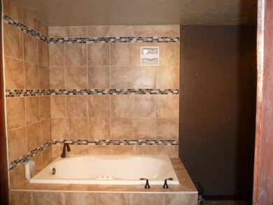 Bath V 1