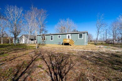 12818 County Road 557, Alvin, TX 77511 - photo 4