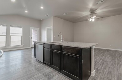 1201 Cajun St, Odessa, TX 79765 - photo 3