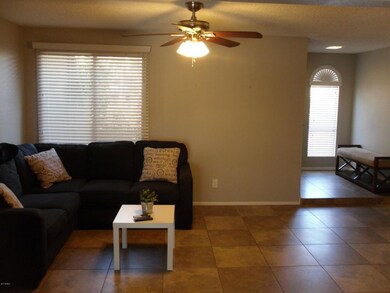 Family room 2