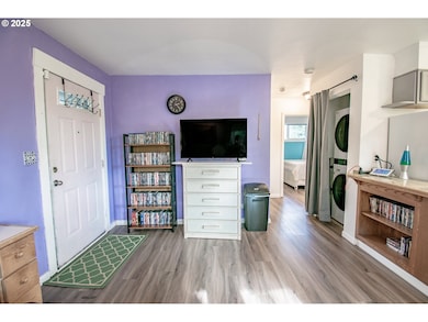 2132 W 14th Ct, Eugene, OR 97402 - photo 7