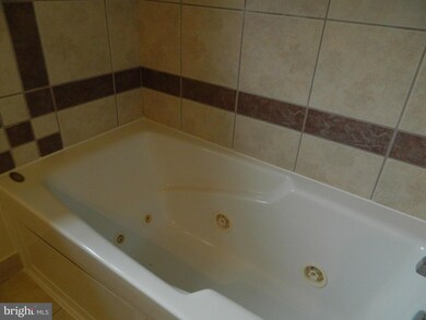 5308 76th Ave, Hyattsville, MD 20784 - photo 6