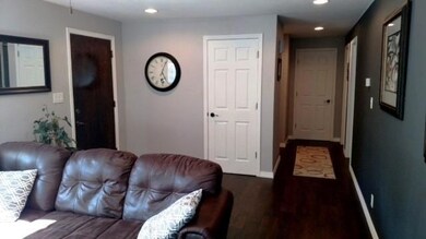 LivingRm1