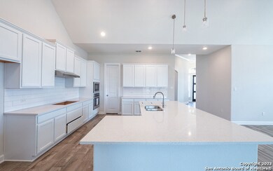 3714 Eliberis, San Antonio, TX 78261 - photo 6