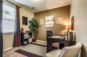 546 Sunset Valley Ave, Socorro, TX 79927 - photo 3