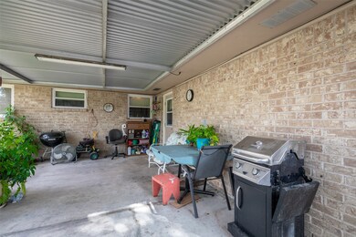 6418 King Post Dr, Houston, TX 77088 - photo 7