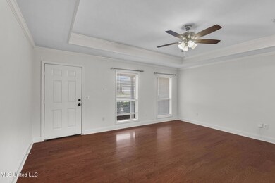 6-web-or-mls-203 Edgewater Branch-6