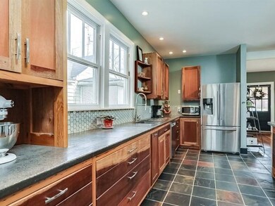 320 Steele St, Frankfort, KY 40601 - photo 4