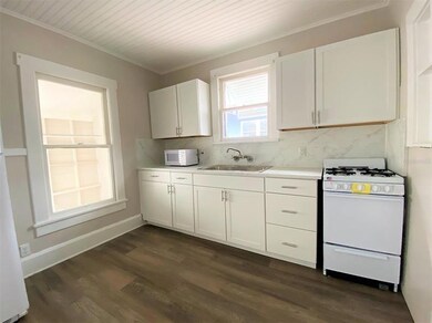 812 14th St N unit B, Saint Petersburg, FL 33705 - photo 7