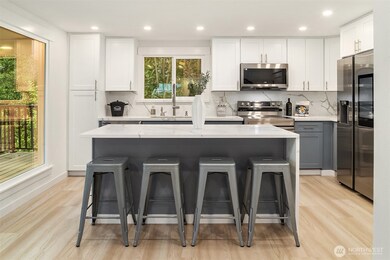 13024 Puget Sound Blvd, Edmonds, WA 98026 - photo 5