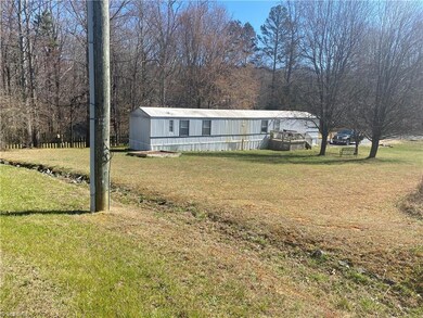 2703 Old Cox Rd, Asheboro, NC 27205 - photo 2