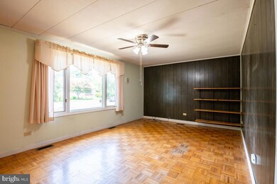 214 Taft Ave, Reading, PA 19605 - photo 6