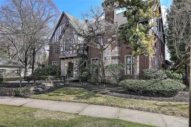 767 Elmgrove Ave, Providence, RI 02906 - photo 3