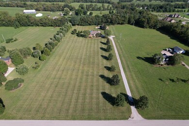 102 Locust Grove Dr, Georgetown, KY 40324 - photo 2