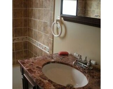 55 W Carpenter St unit 3, Attleboro, MA 02703 - photo 6