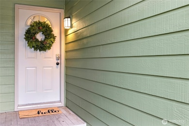 259 Shepard Way NW unit 204, Bainbridge Island, WA 98110 - photo 2