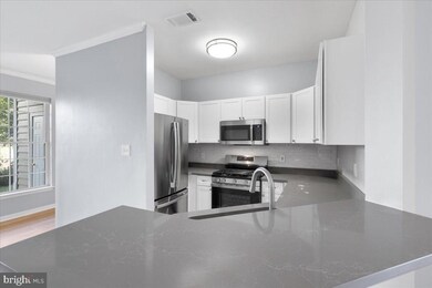 2004 Peggy Stewart Way unit 10, Annapolis, MD 21401 - photo 7