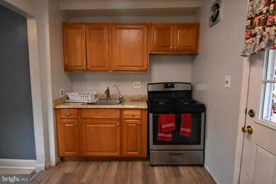 5101 56th Ave, Hyattsville, MD 20781 - photo 6