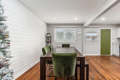 [007] 4882 Beatrice Dr, Columbu