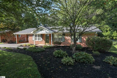 10 Trent Dr, Taylors, SC 29687 - photo 4