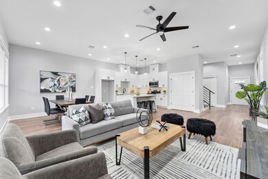 6498 T c Jester Blvd, Houston, TX 77091 - photo 4